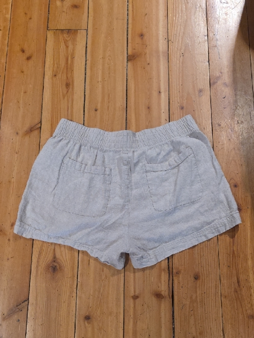 Light Brige Women's Elastic Waist Summer Shorts - Picture 3 of 3